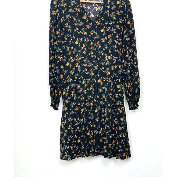 Uniqlo Printed V-Neck Long-Sleeve Flare Mini Dress - Picture 4 of 11